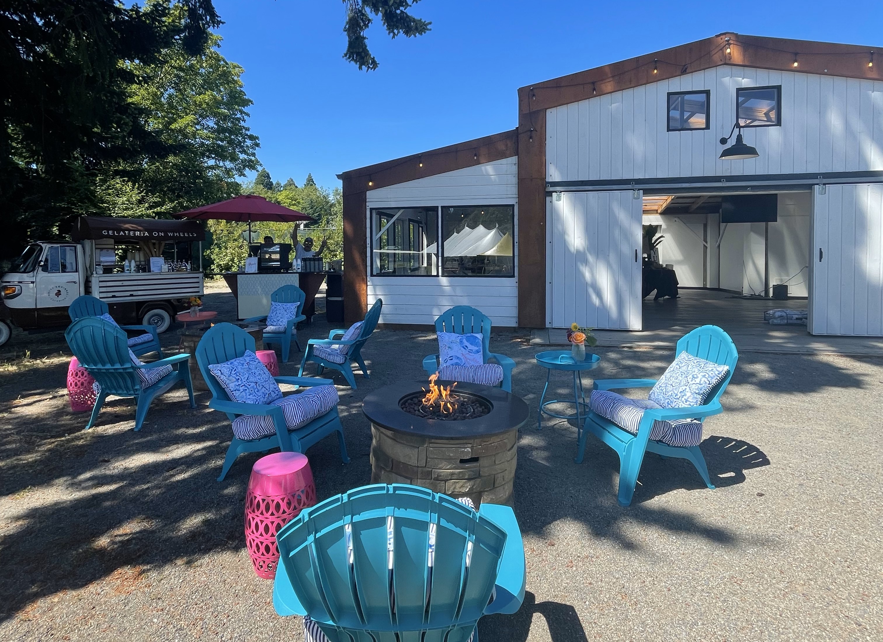 Summer picnic event at Briar Oak