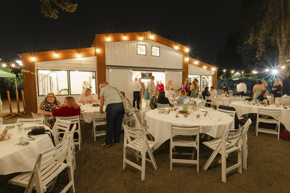 Front of Briar Oak with a reception setup